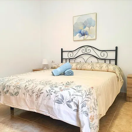 Rubi 1 Y 2 Apartamento *